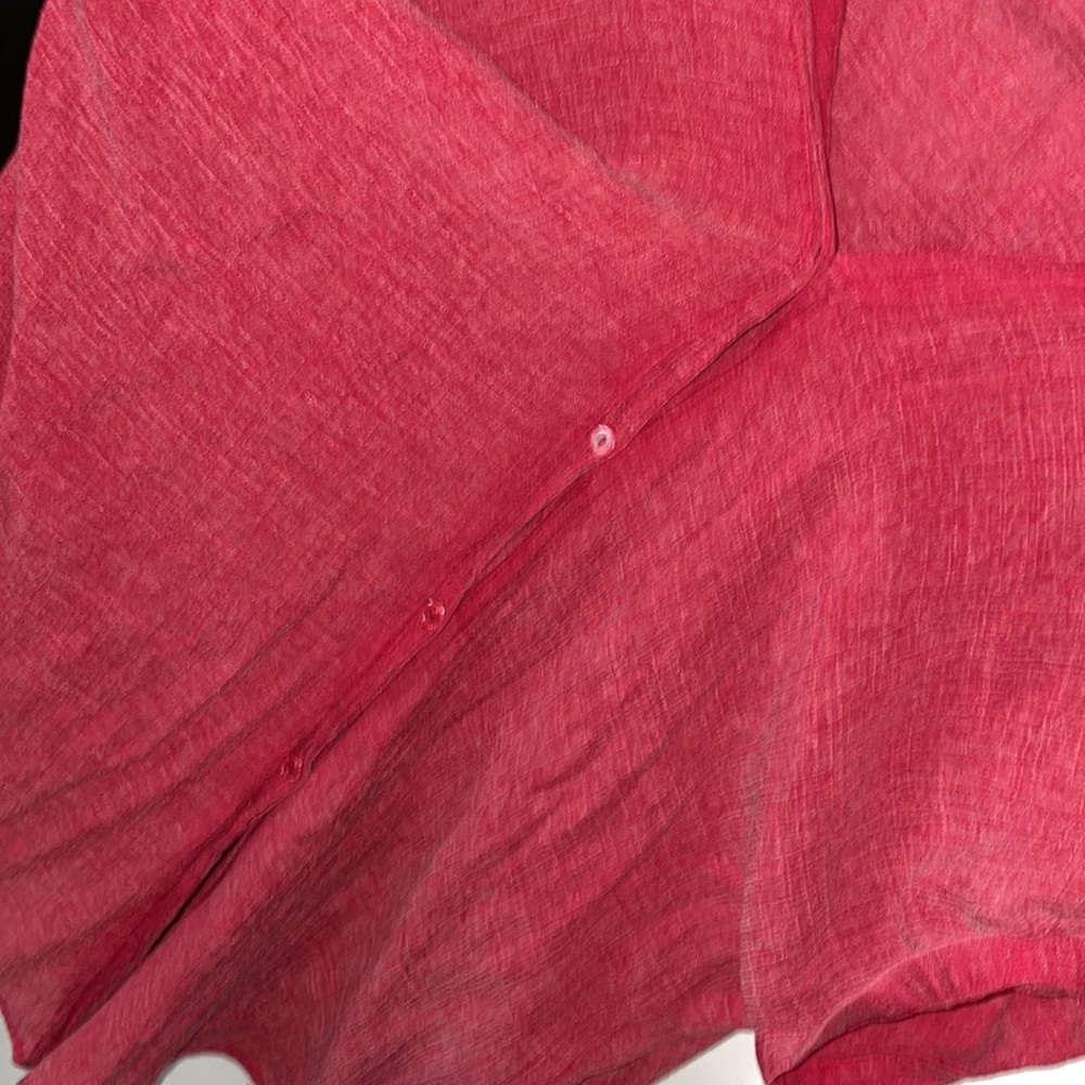 Red button up blouse - Picture 4 of 6